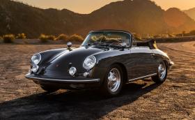 Това 1964 Porsche 356 Cabriolet е „играло“ ‘Greased Lightning’ в „Брилянтин“