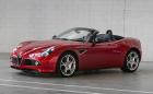 Търсите си практически нова Alfa 8C Spider? FCA предлага една, която не е напускала завода