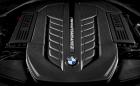 Ура, BMW запазва големия V12 в гамата си поне до 2023 г.