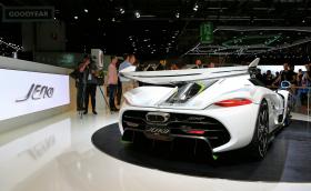 Koenigsegg разпродаде Jesko. Колата струва по 6250 долара за всеки км/ч, който развива