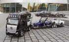 Мащаб 1:18 - Mercedes предлага колекционерски влекач, с който да транспортирате своите модели 