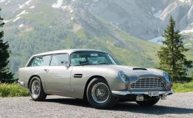 Най-добрата инвестиция? Този Aston DB5 е един от 12 произведени и струва цяло състояние. 