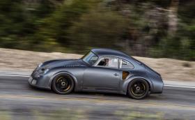 Porsche 356 RSR Emory Motorsport има 400 к.с. и тежи 900 кг