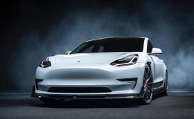 Tesla Model 3 от Vorsteiner всъщност е доста стилна