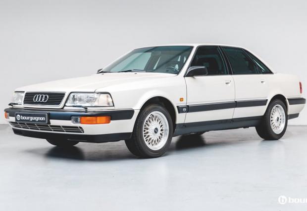 Капсула на времето: Това Audi V8 от 1990 г. има пробег от само 218 км. Влюбени сме!