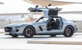 Най-якият Mercedes за продажба? Може би SLS AMG Final Edition на 75 километра