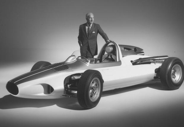 1961 Chevrolet CERV I и Зора Аркус-Дантов, таткото на Corvette.