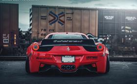 Самочувственото Liberty Walk Ferrari 458 Italia. И малко предистория за трите ауспуха. Галерия със самочувствие