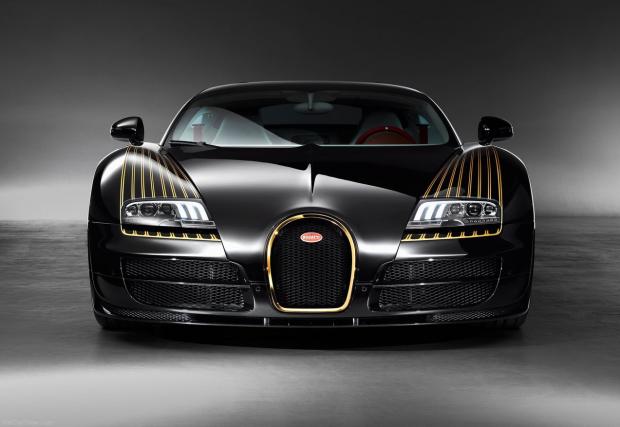 Bugatti Veyron, 15 000 евро на ден. Знаете какво е Veyron, но може би не знаете, че комплект гуми за колата струва близо 30 000 евро. За половината на тези пари може да я имате за ден, фирмите които го предлагат не са една и две, но обикновено с колата получавате и абсурдно ограничение в пробега.