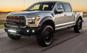 Ford Hennessey VelociRaptor изстрелва бали сено до 100 км/ч за около 4 секунди. Практичен автомобил със 700 коня. Галерия и инфо