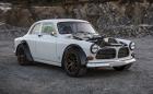 1967 Volvo Amazon с турбо V8 от BMW, двойно предаване от Skyline GT-R и оборотомер… Samsung GALAXY Note II