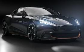 Този Aston Martin Vanquish S Ultimate не е истински, но ни харесва