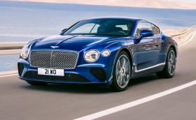 Новото Bentley Continental GT. Мощно е 635 коня, вече е с два съединителя, а вътре има 10 квадрата дърво 