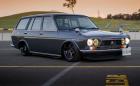 Datsun 1600 Wagon с боя от Nissan GT-R R35 и въздушно окачване. Галерия