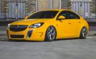 Румънски Opel Insignia OPC сви джантите на X6