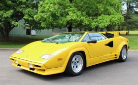 Търсите запазен Countach с непревъртян километраж. Имаме нещо за вас