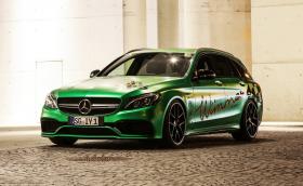 Този Mercedes-AMG C 63 S е зелен и разполага с 800 к.с. и вдига 320 км/ч