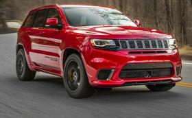 Jeep Grand Cherokee Trackhawk е мощен 707 коня и вдига 290 км/ч. По-бърз е от Cayenne Turbo S