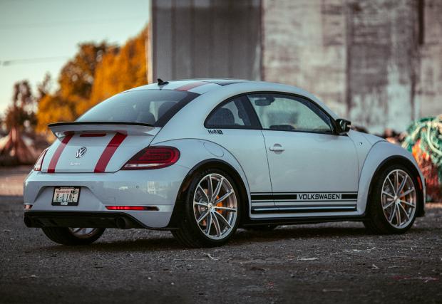 VW Beetle R e „Костенурка“ вдъхновена от култовото Porsche
