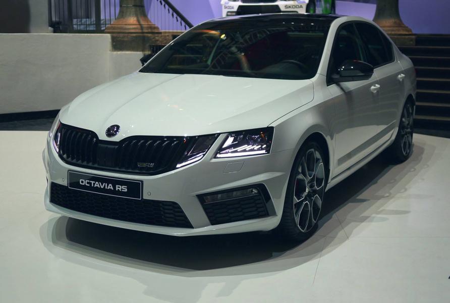 Прясна-прясна: обновената Skoda Octavia с премиера във Виена. „Да“ или ...