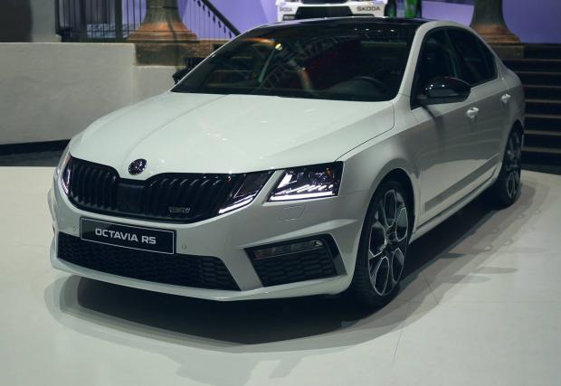 Фары skoda octavia tour