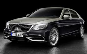 Новият Maybach на Mercedes връща двуцветната комбинация. S 650 вдига сто за 4,7