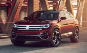 VW Atlas е атлетичен и червен. Но има сериозен недостатък... 