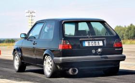 Golf II с 1233 к.с. вдига 300 км/ч. Видео