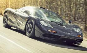 Епичният McLaren F1 прави 25 години. Няколко изумителни факта около най-бързата атмосферна кола на планетата. Галерия и видео