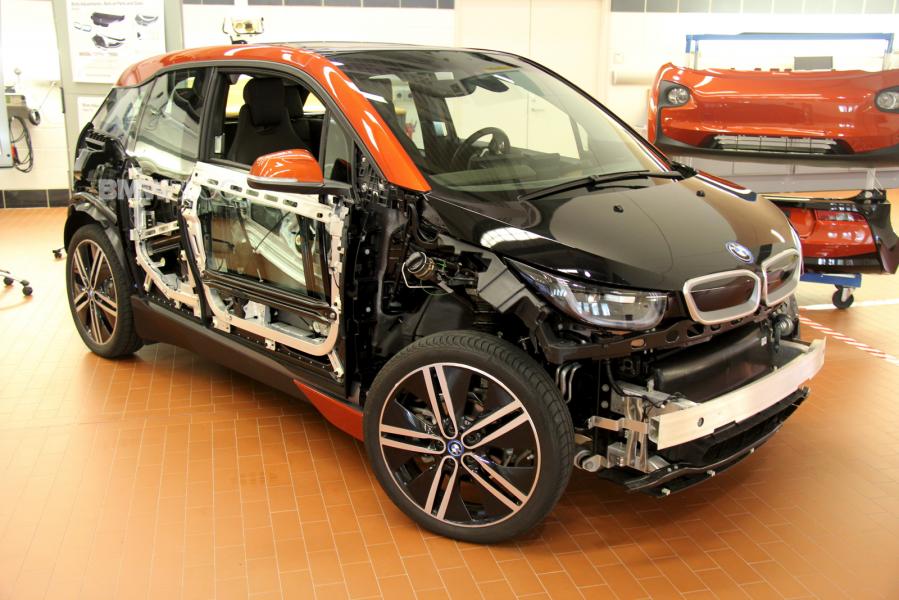 Munro & Associates разглобиха BMW i3 на 54 000 части. Предлагат данните