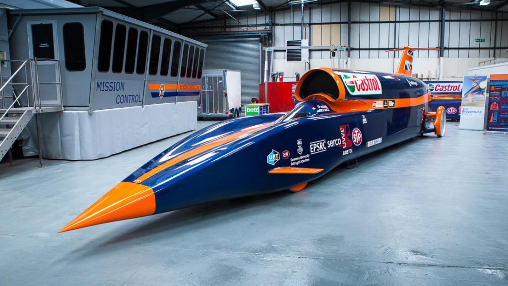 Машина bloodhound ssc