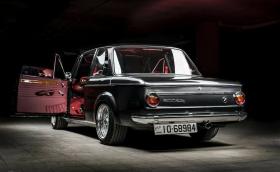 Едно прекрасно BMW 2002 tii. Галерия