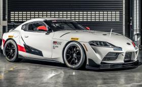 Тази Toyota Supra GT4 се продава