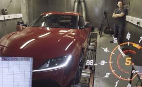 Новата Toyota Supra се оказа с 376 к.с. и 555 Нм. С лекота може да се пипне до над 450 коня. Видеo