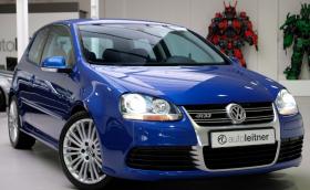 Този Golf R32 е на 13 години и се продава за 63 500 лв. Повече от нов Golf GTI