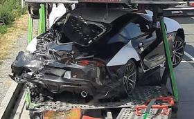 Катастрофира автовоз с чисто нови A90 Toyota Supra. Три са със сериозни щети
