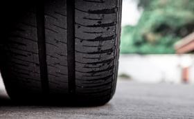 Проучване: Замърсяването от износване на гуми е 1000 пъти по-опасно от вредните газове