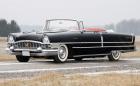 Какво ще кажете за супер рядък и готин Packard от 1955 г.? Продават го на търг и май ще мине евтино