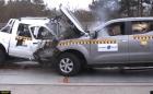 Европа vs. Африка: Употребяван Nissan Navara срещу чисто нов Nissan NP300 в краш тест. Видео