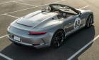 Купете последното Porsche 911 Speedster и помогнете на борбата с вируса