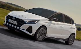 Hyundai i20 N Line е спортен отвън и стандартен под дрехите