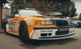 BMW E36 с над 600 коня: какво представлява един професионален дрифт автомобил? Видео!