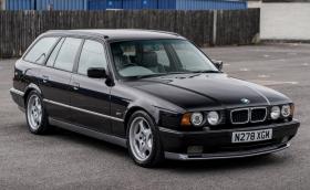 Това фалшиво 1996 BMW M5 E34 Touring е на Крис Харис и може да бъде ваше