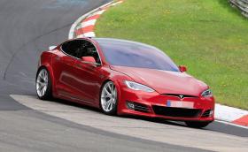 Tesla Model S Plaid свали 12 секунди от рекорда на Taycan на “Ринга”