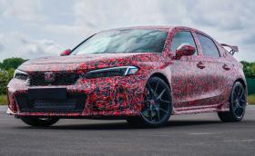 Honda показа Civic Type R 2023 преди тестовете на „Нюрбургринг“