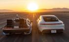 Porsche направи видео с Taycan и… колата от „Завръщане в бъдещето“
