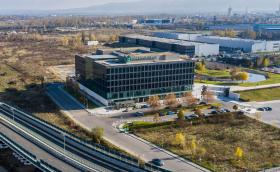 Японски производител на елмотори открива развоен център в България