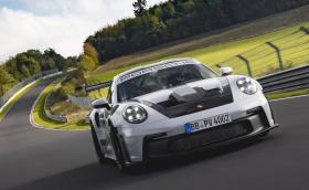 Porsche 911 GT3 RS е най-бързата атмосферна кола на “Ринга”