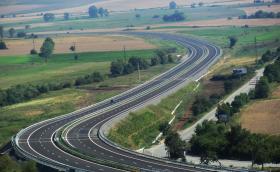 България има нужда от 2100 км магистрали, а има 870…