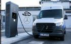 Rivian и Mercedes ще правят електрически ванове